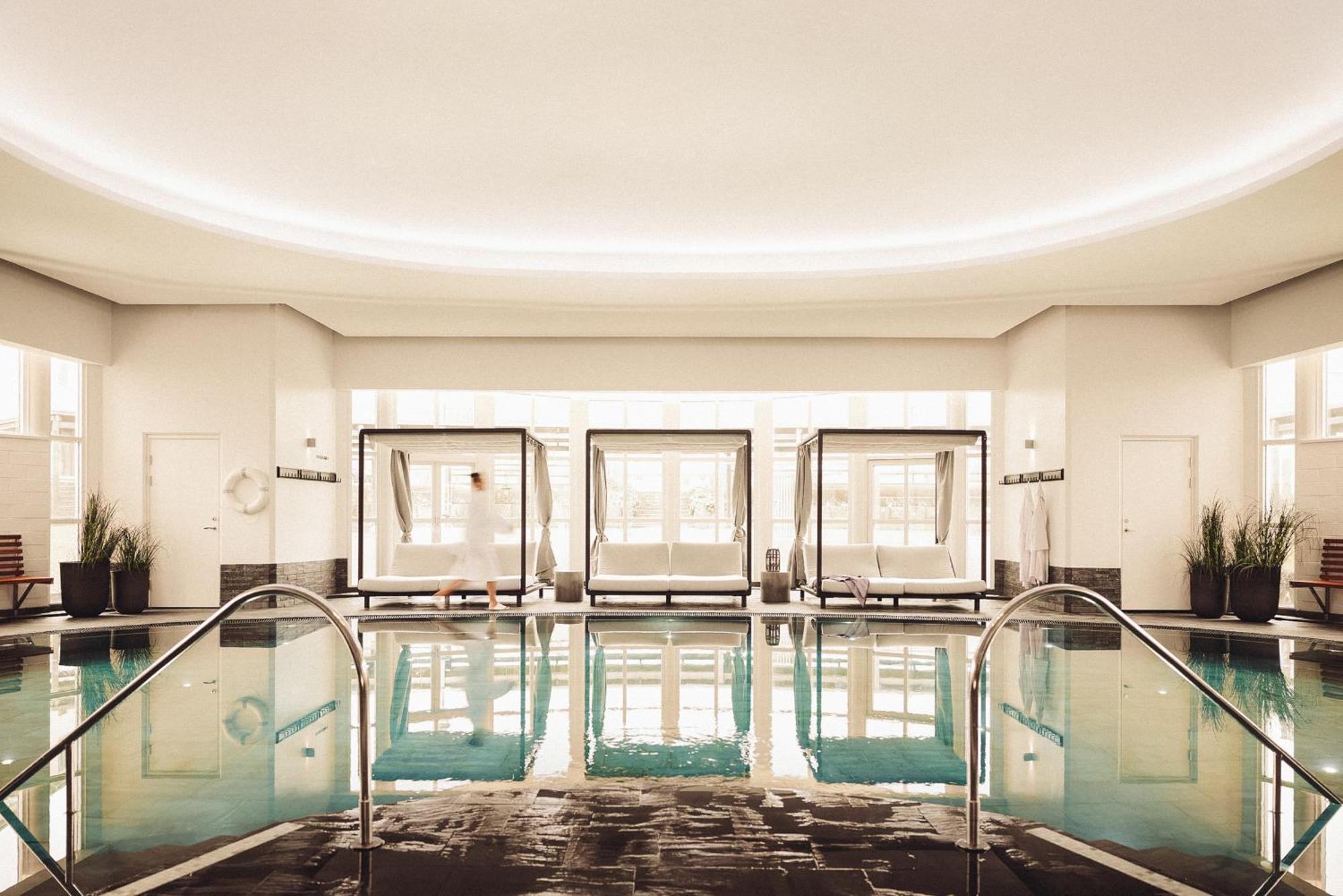 วาร์เบิร์ก คุสโทเทล Hotel วาร์แบร์ก ภายนอก รูปภาพ